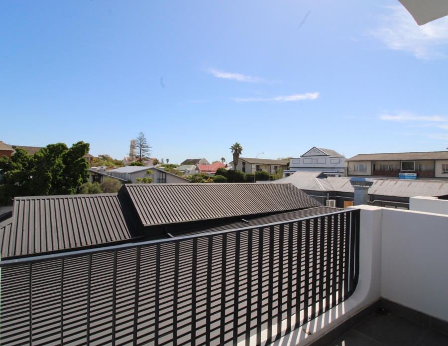 To Let 0 Bedroom Property for Rent in Somerset West Western Cape